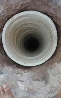 چاه کن فاضلاب