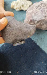 مشکوک ب شهاب سنگ