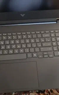 لپ تاپ hp ویکتوس فقط کارتون باز شده همین