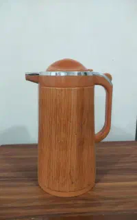 فلاسک چای وظرف سفالی براماست