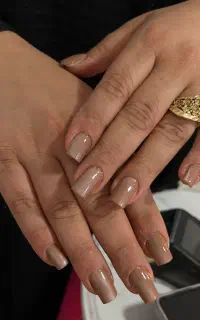 کاشت ناخن