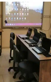 تدریس  فیزیک و ریاضی  ترم پاییزه کلاس عمومی