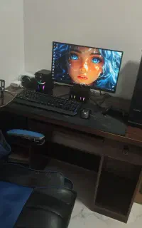 هرچیزی داخل عکس هست فروشیه