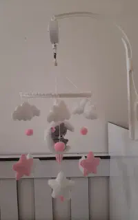 آویز موزیکال تخت کودک کاملا سالم و نو