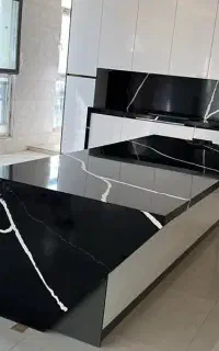 اجرای صفحه کابینت کورین، کوارتز / قیمت مستقیم مجری