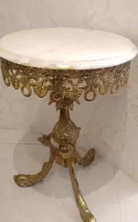 میز برنجی وزن سنگین