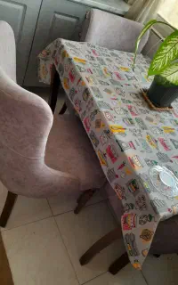 میز غداخوری