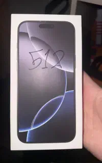 یک عدد ایفون ۱۶ پرو مکس ۵۱۲ و یه خط کد پنج