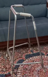 واکر، تشک بادی مواج در حد نو