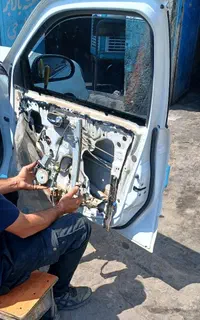 تعمیر قفل و شیشه بالابر