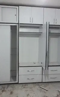 ساخت نصب و تعمیر کابینت و کمد دیواری