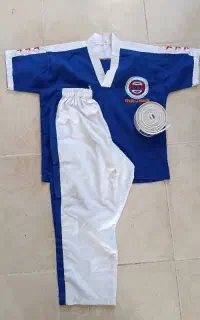 لباس ورزش