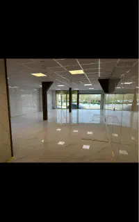 اجاره مغازه متراژ ۱۳۰ متر