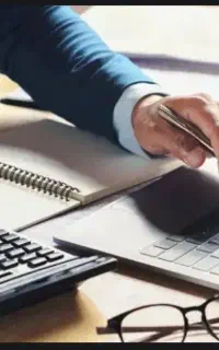 استخدام منشی دفتر شرکت و بازار یاب