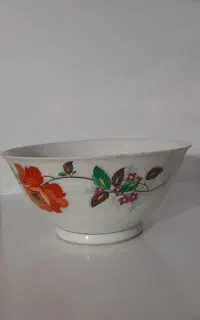 کاسه قدیمی