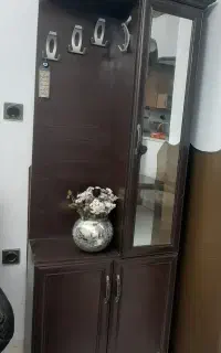 جاکفشی درحدنو اینه دار سالم زیرقیمت ۲و۹۰۰مفت