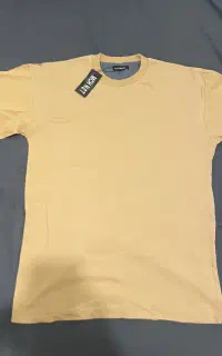 ۶ عدد تیشرت نو و استفاده نشده