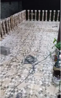 کاشی و سرامیک کاری و نما چوب و نما سنگ سیمانی
