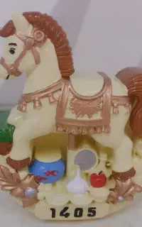 نماد سال 1405 بسیار شیک زیبا و با کیفیت