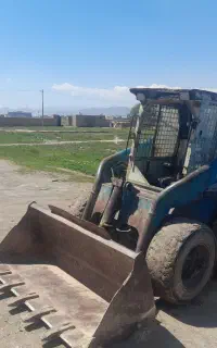 خاکبرداری کندن استخر