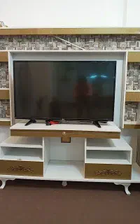 میز تلویزیون اقتصادی