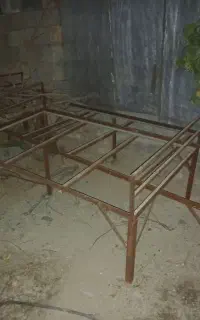 تخت قهوه خانه