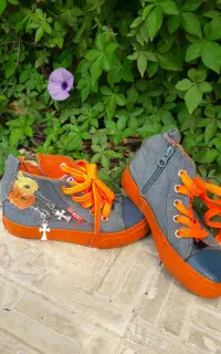 کفش بچه گانه