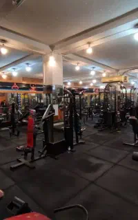 فروش باشگاه بدن سازی با امکانات