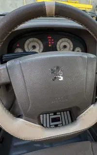 تودوزی اتومبیل تعمیرات صندلی