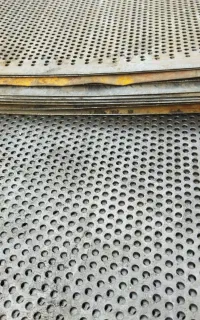 ورق پانچ سبک ابعادی ونرده حفاظ۲۰در۲۰ ودرآکاردئونی