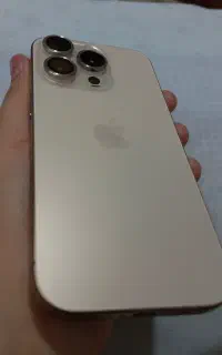 ایفون 16pro هلس ۱۰۰٪