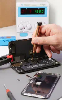 کارشناس تخصصی موبایل ، آیفون ، مک‌ بوک ، ای مک اپل