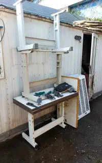 میز چرخ خیاطی پایه چرخ