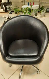 فروش لوازم آرایشگری