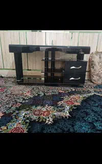 زیر تلویزیون