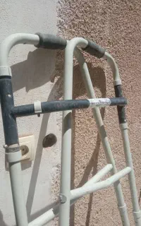 واکرتاشوالومینیومی باحالت تنظیم ارتفاع