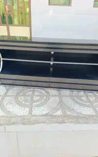 زیر تلویزیون