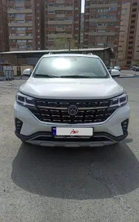 فرداموتورز تی ۵