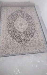 فرش یا قالیچه 1متر در 2متر و یک گلیم 6متری مفت مفت
