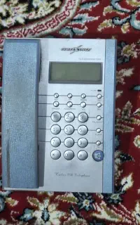 تلفن رومیزی