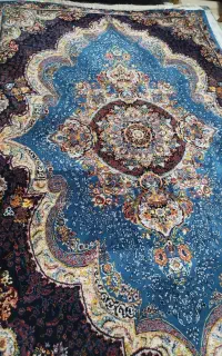 فرش 6متری تمیز بدون زدگی پارگی و....