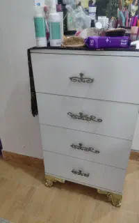 ۵ کشو در حد نو رنگ سفید