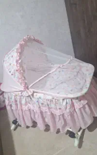 گهواره و تخت نوزاد