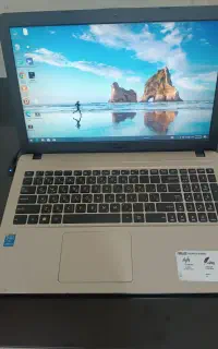 لپ‌تاپ ASUS در حد نو