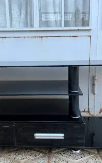 میز شیشه ای سالم