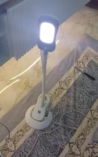 چراغ قوه مطالعه بسیار پرنور