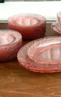 گالری و نمایشگاه سرویس های گلمرغی