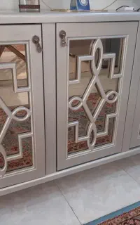 کنسول و آیینه