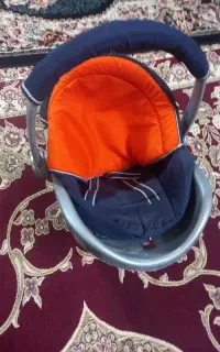 کالسکه ی بچه فروش فوری ۴۰۰هزارتومن