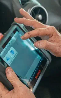 نیازمند همکار آشنا به برق خودرو